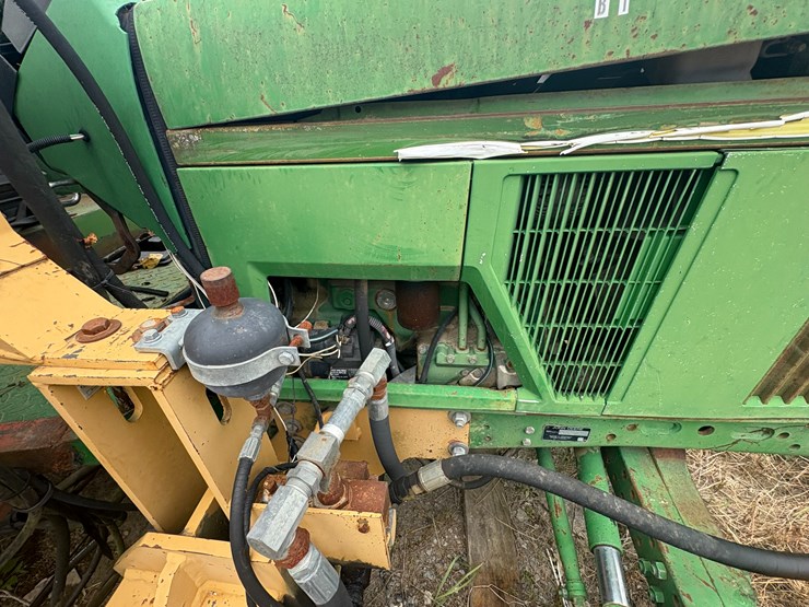 2000-john-deere-6310-image-25
