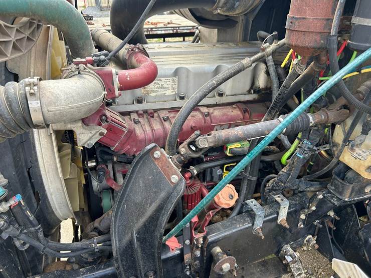 2008-mack-pinnacle-chu613-image-27