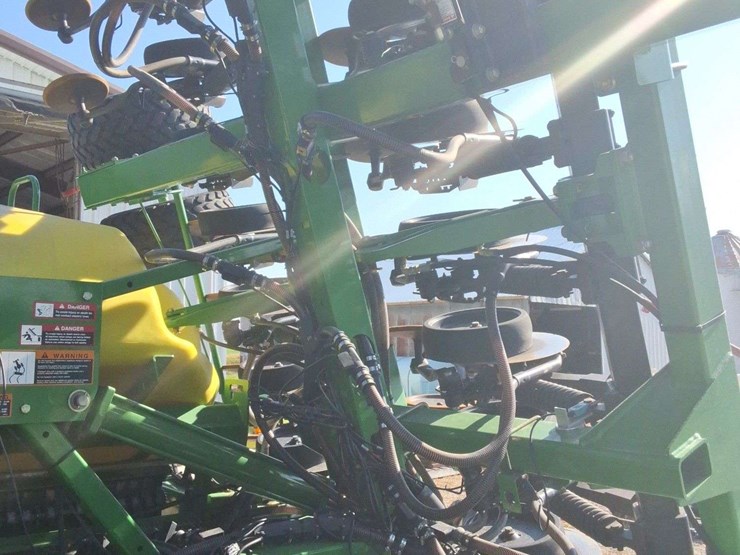 2003-john-deere-1890-ccs-image-11