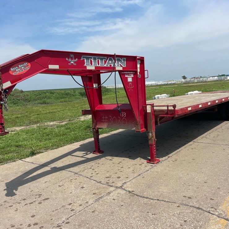 2015 TITAN TRAILER