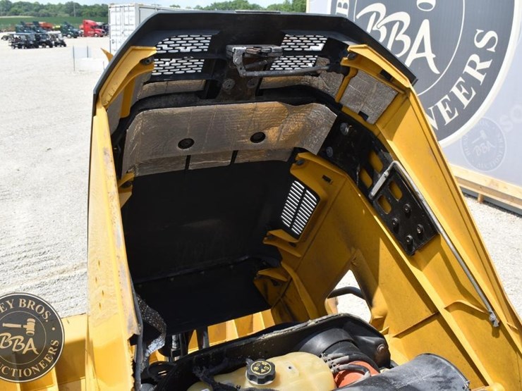 2018-deere-410l-37589-image-59