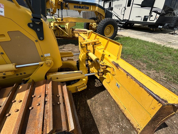 2020-komatsu-d39px-24-image-20