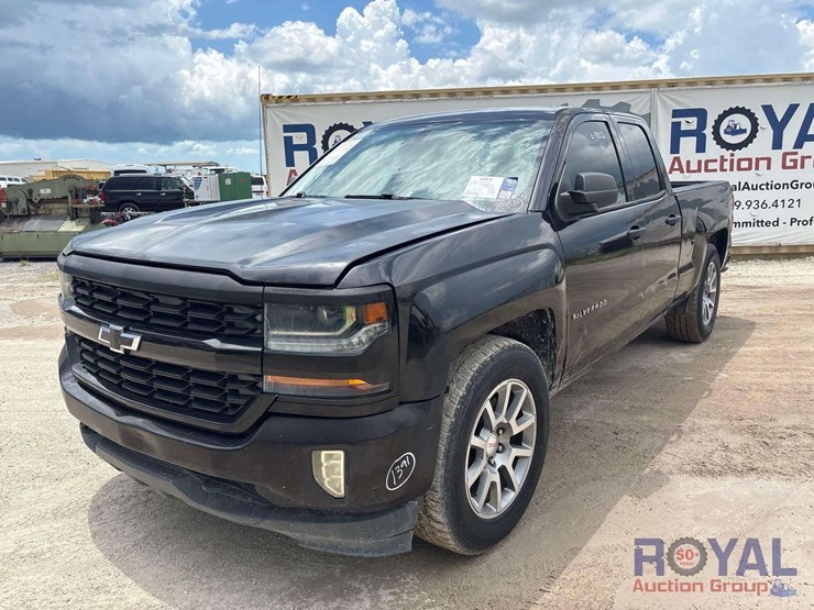 2016-chevrolet-silverado-image-1