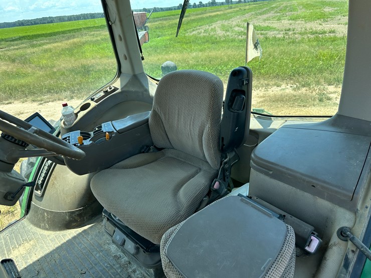 2014-john-deere-8285r-image-60