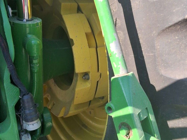 2000-john-deere-8310-image-18