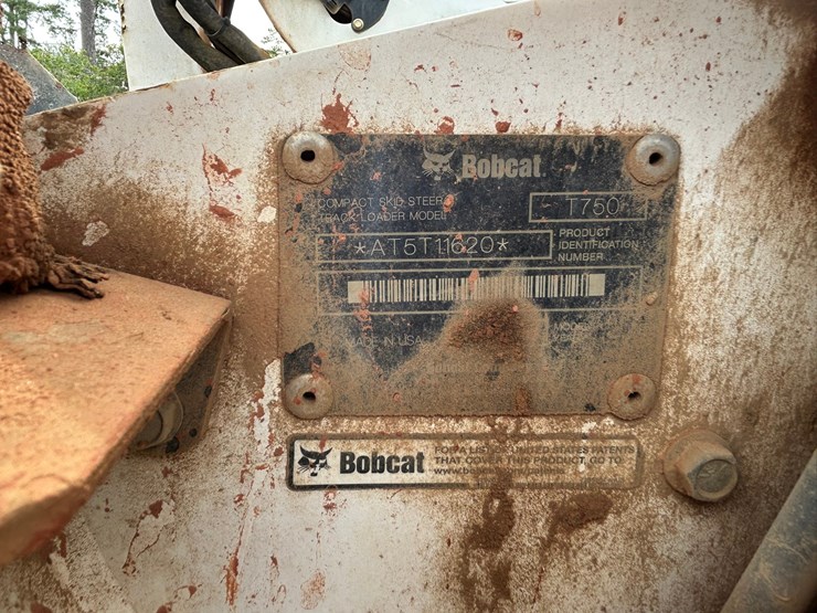 2016-bobcat-t750-image-6