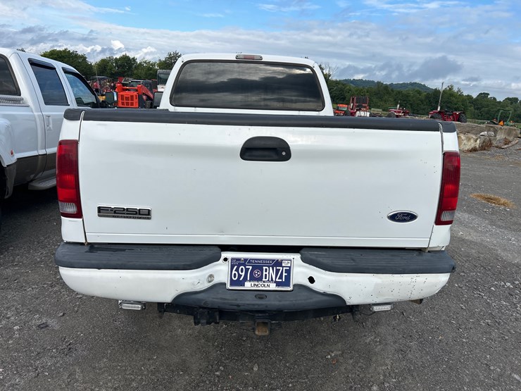2006-ford-f250-image-5