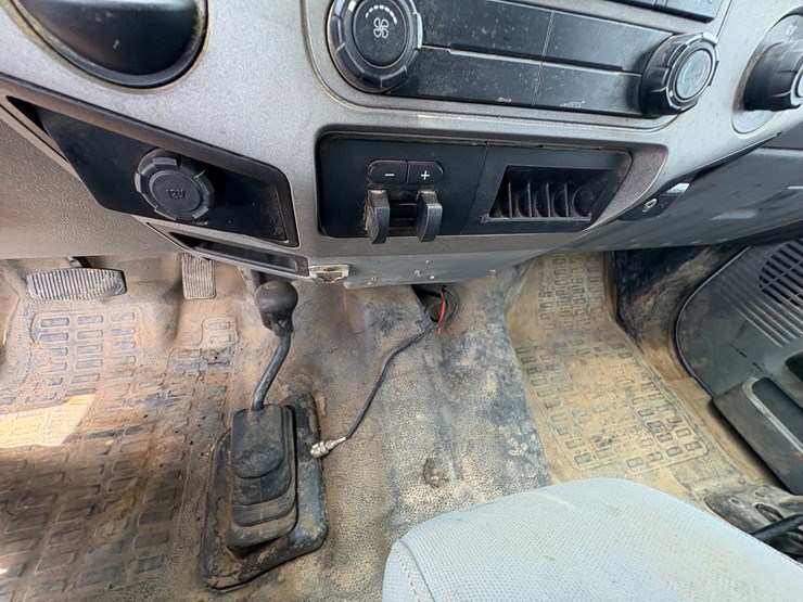 2015-ford-f250-image-50