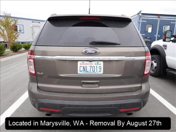 2015-ford-explorer-image-18