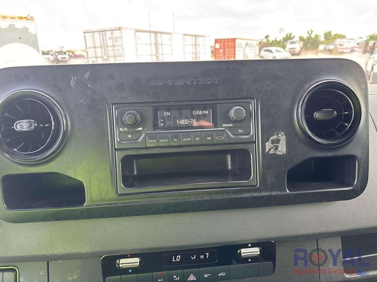 2019-freightliner-sprinter-1500-image-14