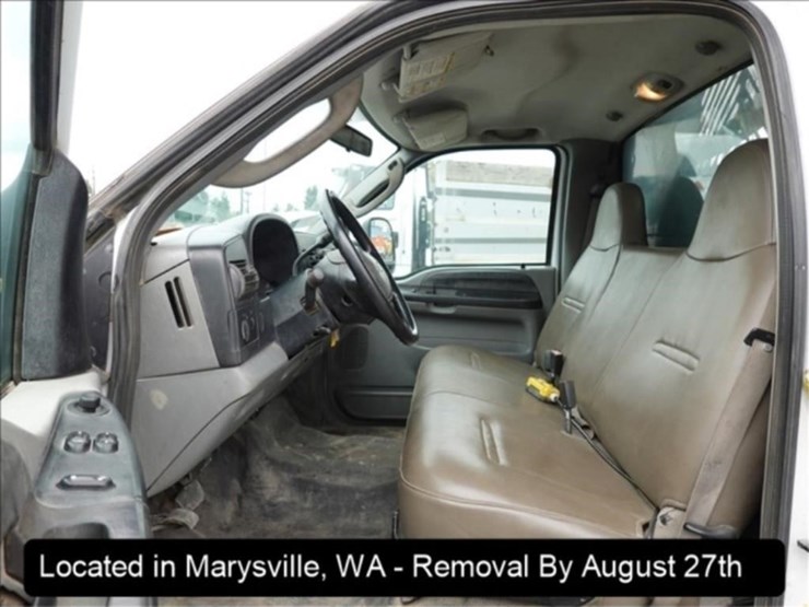 2006-ford-f550-image-12