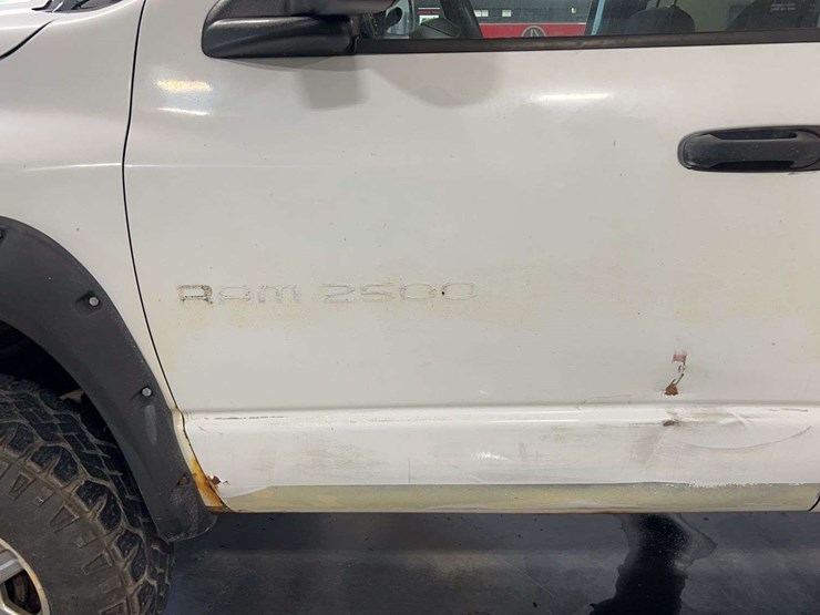 2003-dodge-ram-2500-image-29