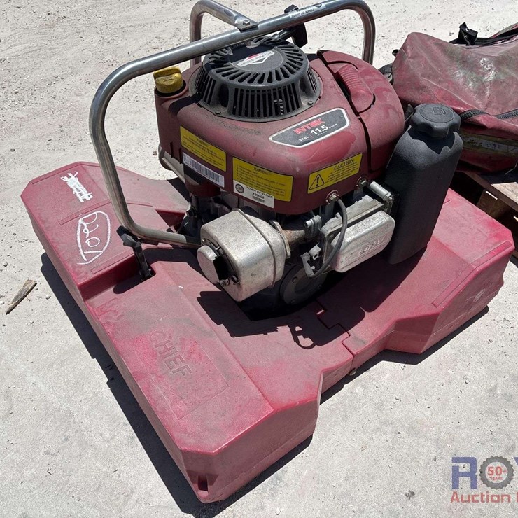 Chief 11.5hp Floating Water Pump