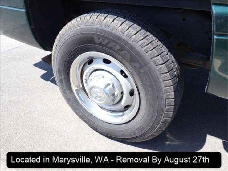 2001-dodge-2500-image-12