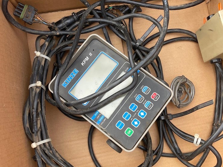 kinze-3200-image-60