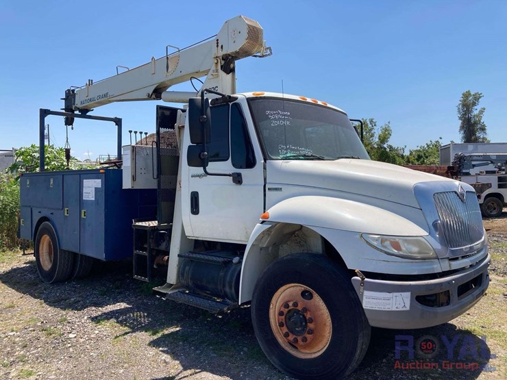 2010-international-durastar-4400-image-2