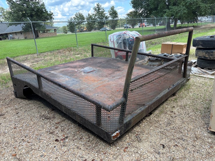 #22727-•-heavy-duty-metal-truck-bed-image-2
