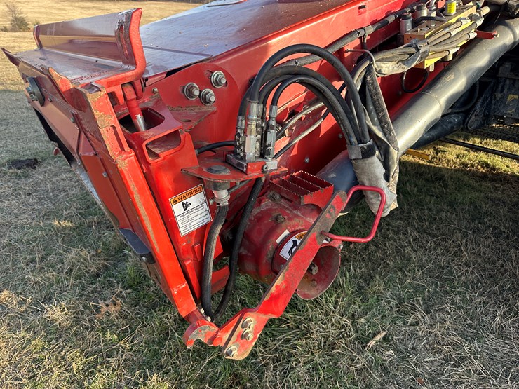 2012-case-ih-8120-image-17