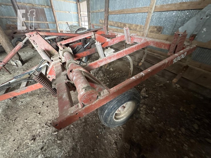 case-ih-1800-image-3