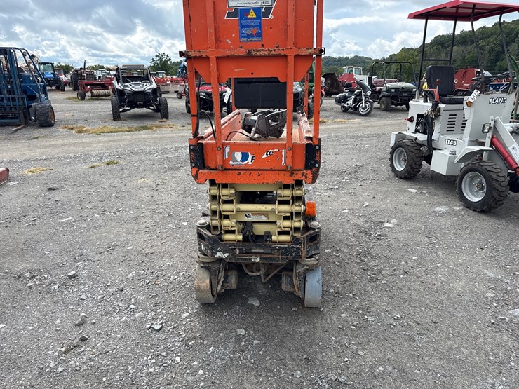 jlg-1932r-image-6