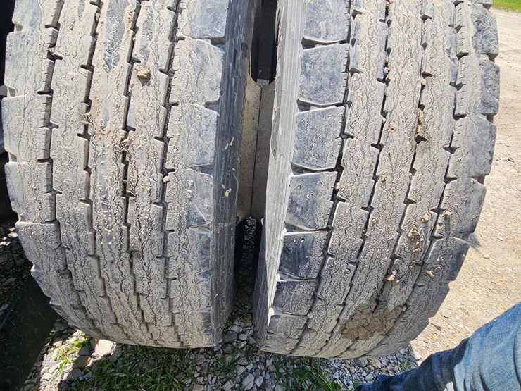 2005-kenworth-t600-image-115