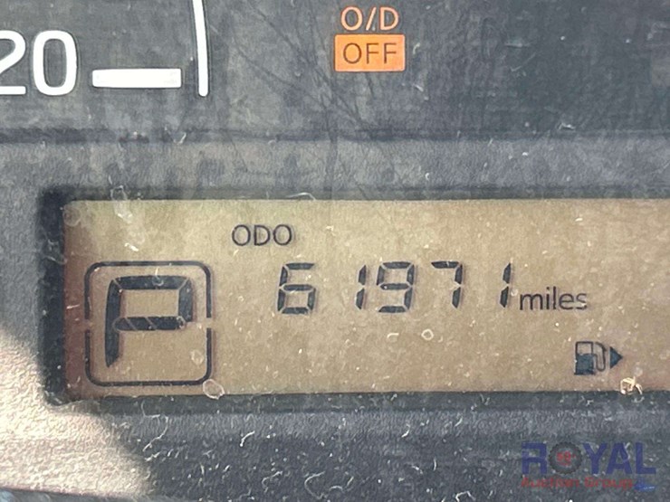2016-nissan-nv200-image-6