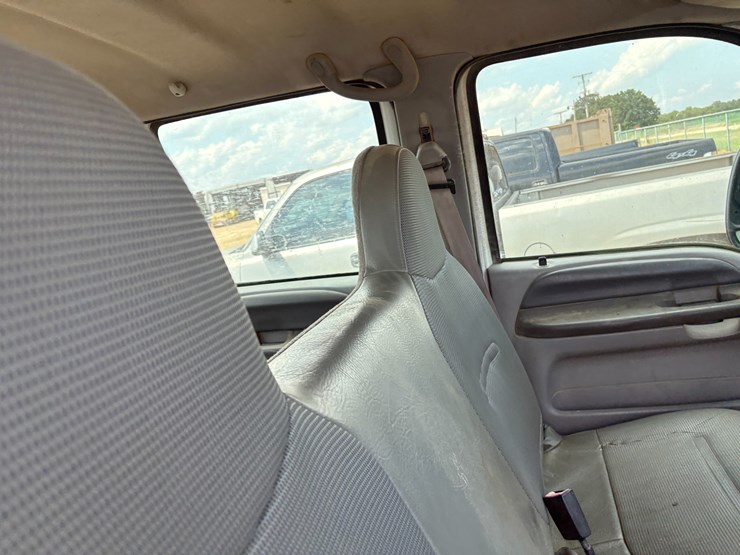 1999-ford-f350-image-26