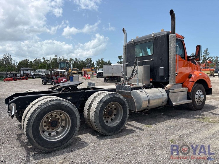 2019-kenworth-t880-image-3