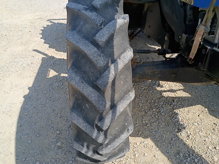 2009-new-holland-t4030-image-44