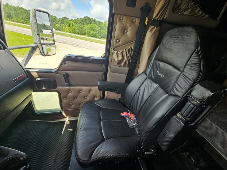 2005-kenworth-t600-image-72