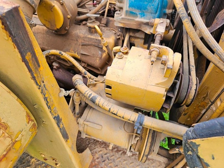 1979-caterpillar-613b-image-45