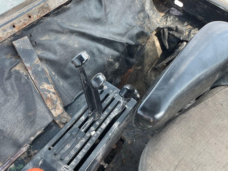 john-deere-4630-image-33