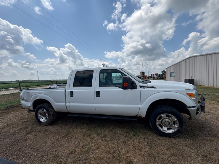 2015-ford-f250-image-12