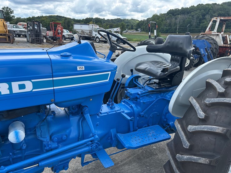 ford-4610-image-9