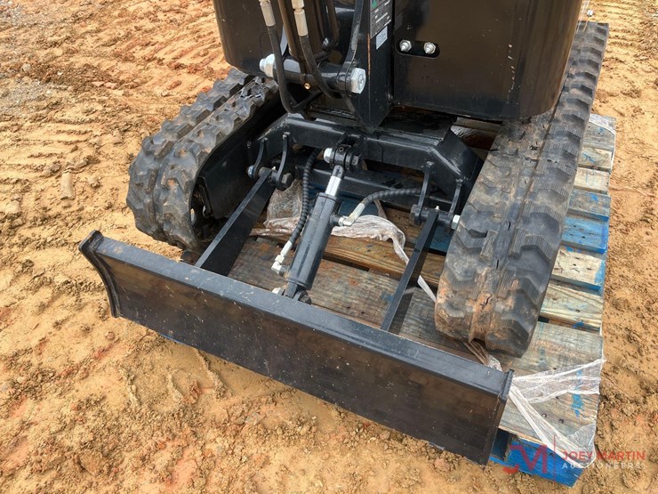 unused-2024-h12r-mini-crawler-excavator-image-12