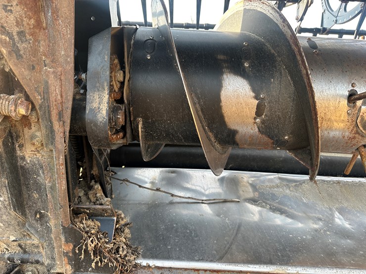 2010-case-ih-2162-image-11