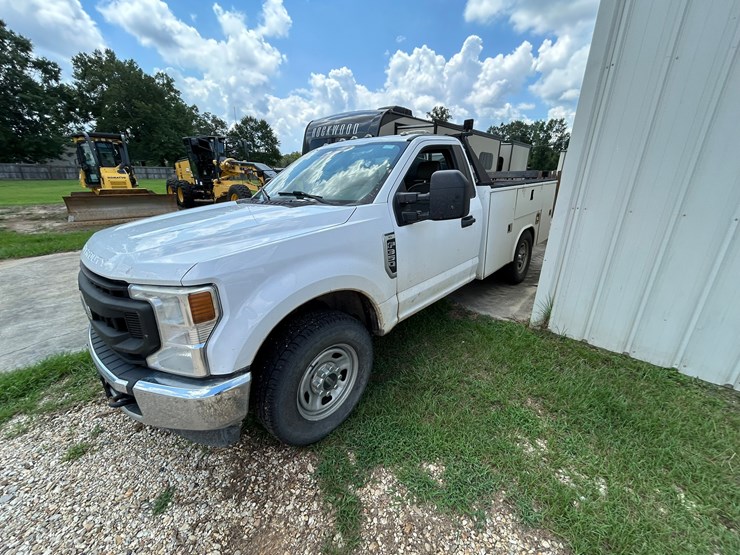 2020-ford-f350-image-3