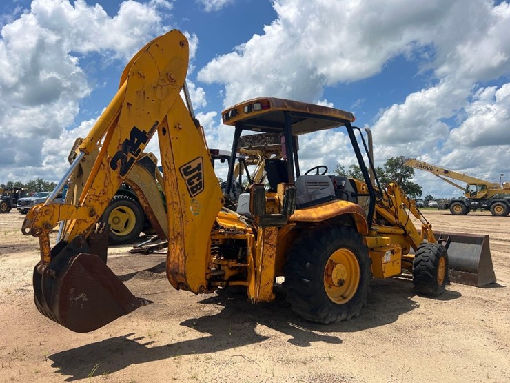 jcb-214-image-4