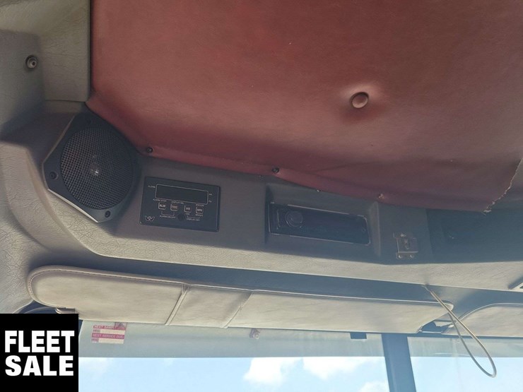 2009-western-star-4900-image-11
