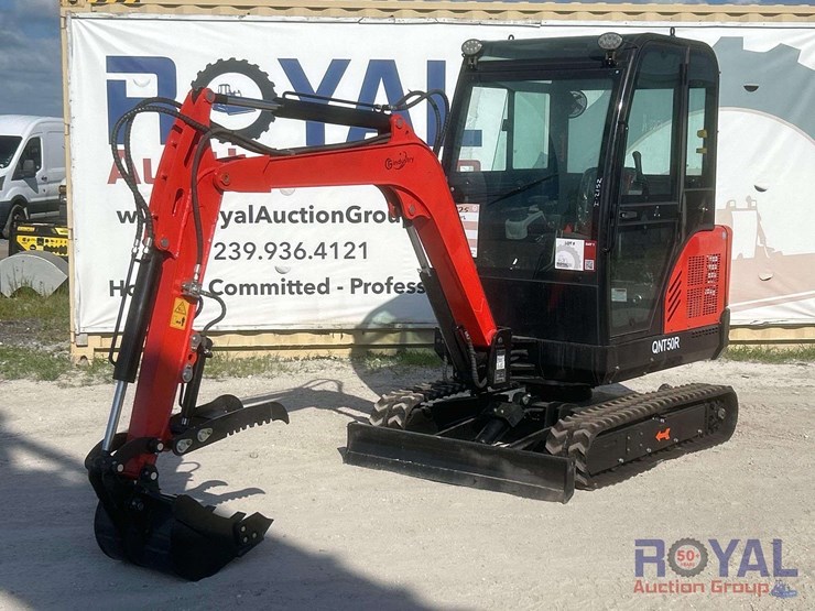 unused-2025-cfg-industrial-qnt50r-mini-excavator-image-1