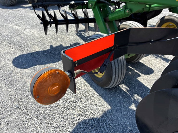 john-deere-637-image-28