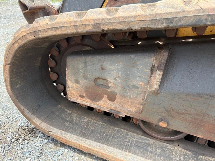 new-holland-lt185b-image-14
