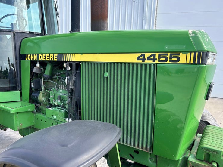 1990-john-deere-4455-image-15