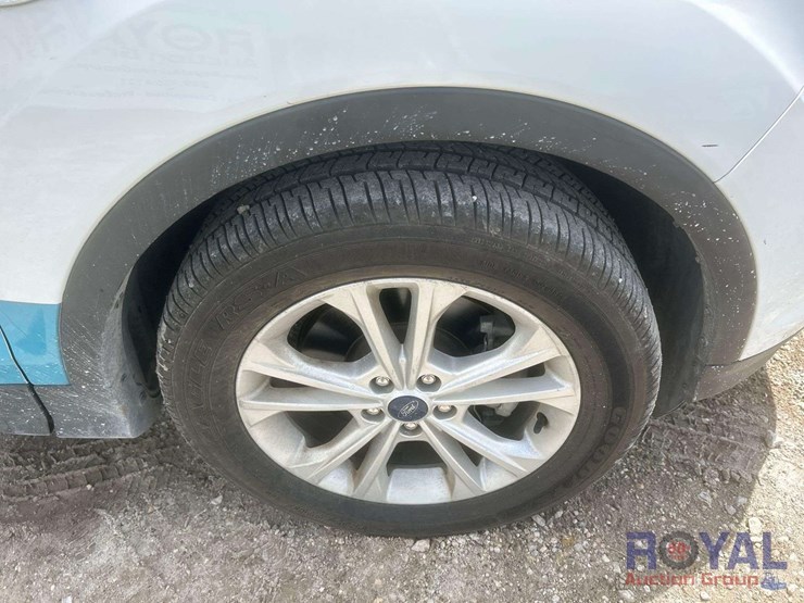 2018-ford-escape-se-image-31