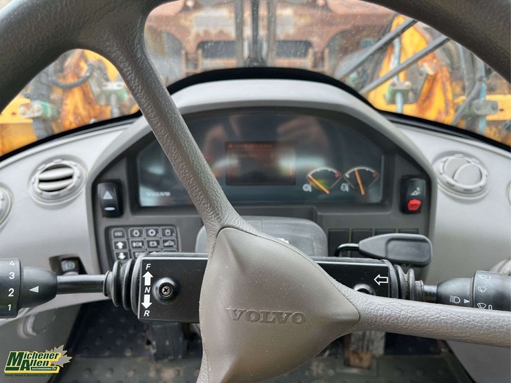 2009-volvo-l60f-image-4