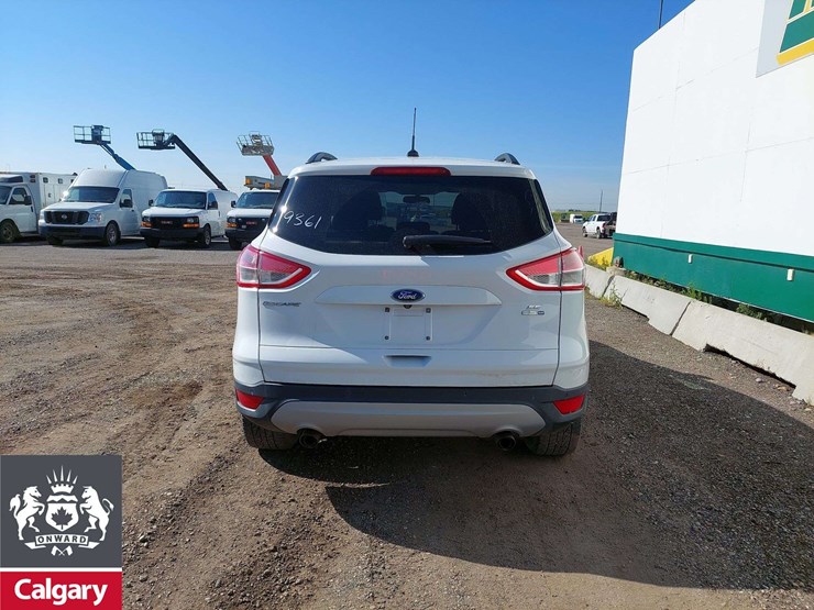 2016-ford-escape-se-image-15