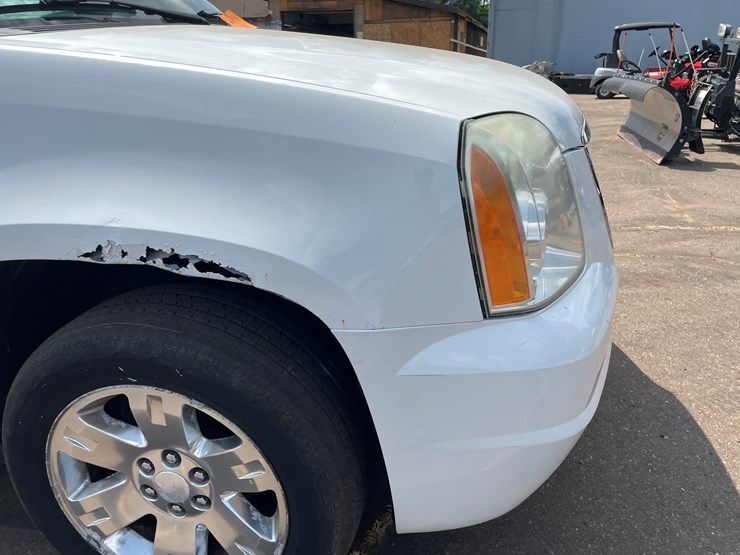 2007-gmc-yukon-xl-image-15