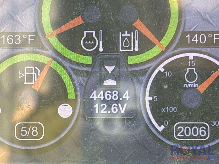 2015-caterpillar-299d2-xhp-image-21