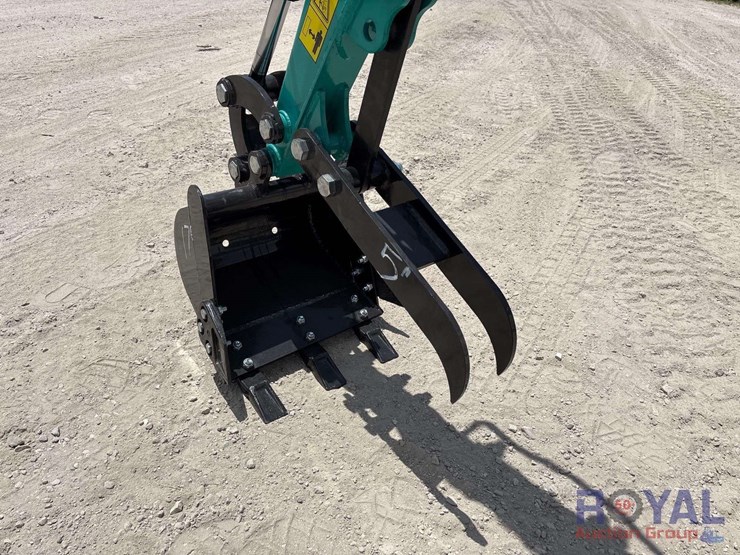 unused-2025-cfg-h15r-mini-excavator-image-6