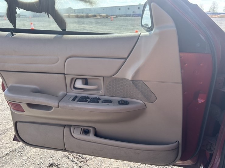 2000-ford-2000-image-20